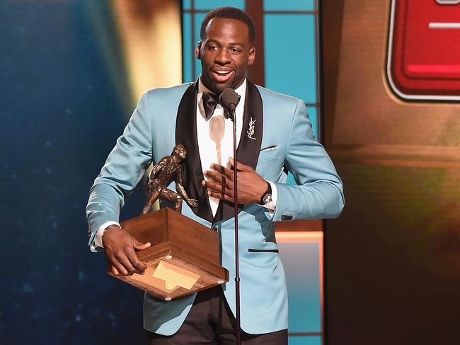 NEW YORK, NY - JUNE 26:  2016-17 Defensive Player of The Year, Draymond Green speaks on stage during the 2017 NBA Awards Live On TNT on June 26, 2017 in New York City. 27111_001  (Photo by Michael Loccisano/Getty Images for TNT )
