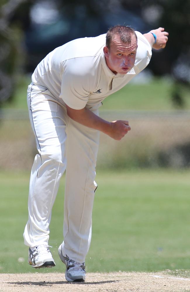 English star Luke Fletcher bowling at the creek end of Park Oval.