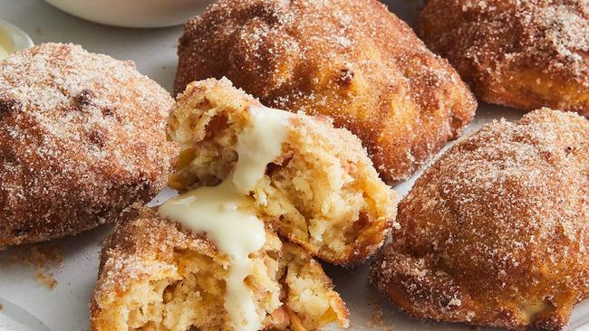 air-fryer-apple-and-cinnamon-fritters-169532-2