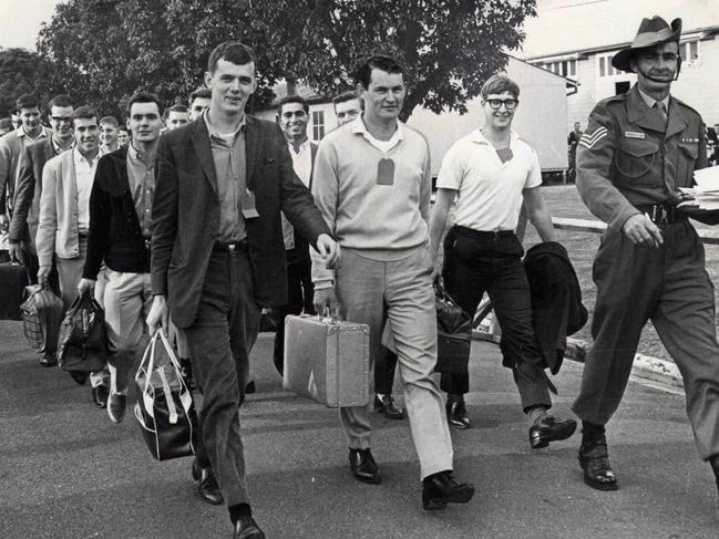FILE/PIC 1972 National Service conscripts.  australian armed forces army