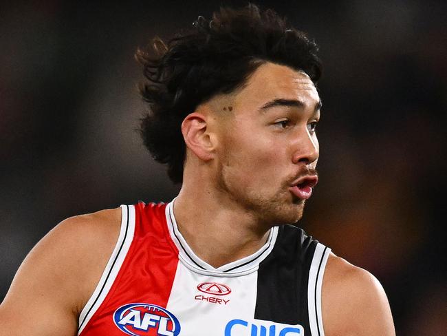 MELBOURNE, AUSTRALIA - JULY 20: Mitch Owens of the Saints runs with the ball during the round 19 AFL match between St Kilda Saints and West Coast Eagles at Marvel Stadium, on July 20, 2024, in Melbourne, Australia. (Photo by Morgan Hancock/Getty Images)