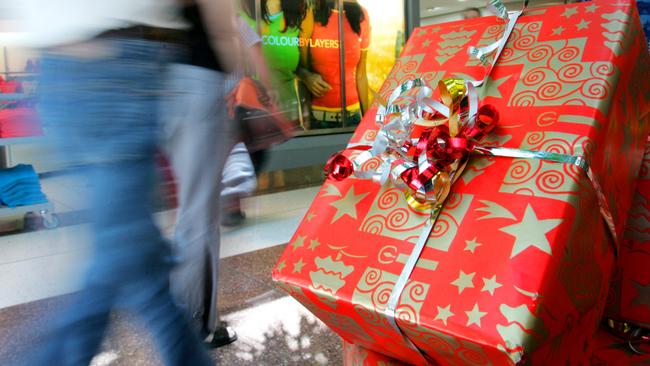 Two people were suspected of stealing cash needed to buy children Christmas presents. Picture: Peter Wallis