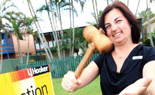 LJ Hooker Kingscliff property consultant Kathie Espley prepares for auction. Picture: Blainey Woodham