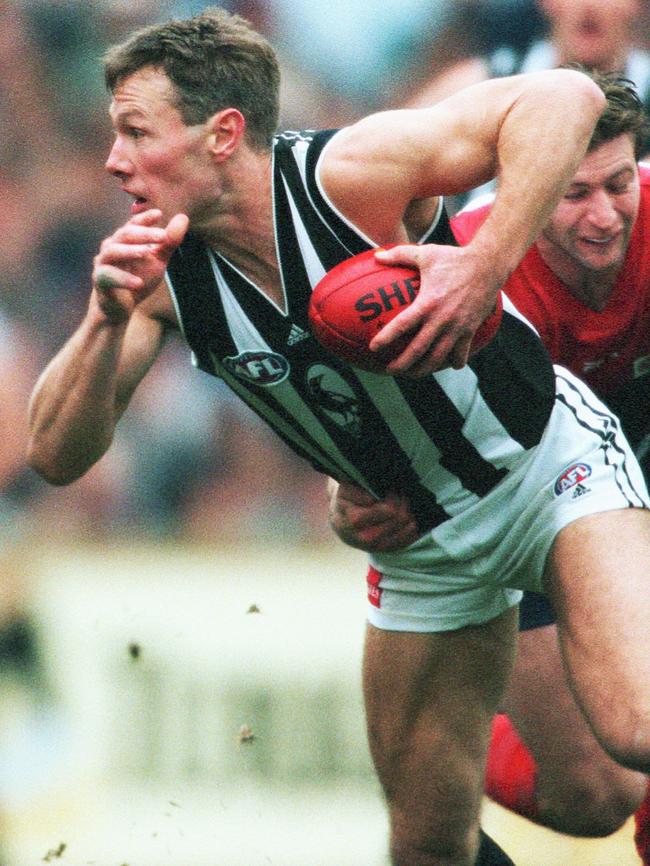 Gavin Brown played 254 games for the Magpies and his son Callum hopes to get his chance at Collingwood.