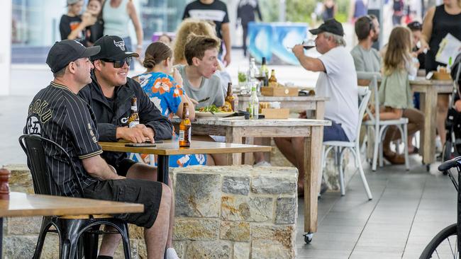 Patrons at The Beach Cafe and Elston Restaurant &amp; Bar in Surfers Paradise enjoying lunch. Picture: Jerad Williams