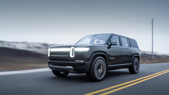 Rivian is also planning on building the R1S SUV.