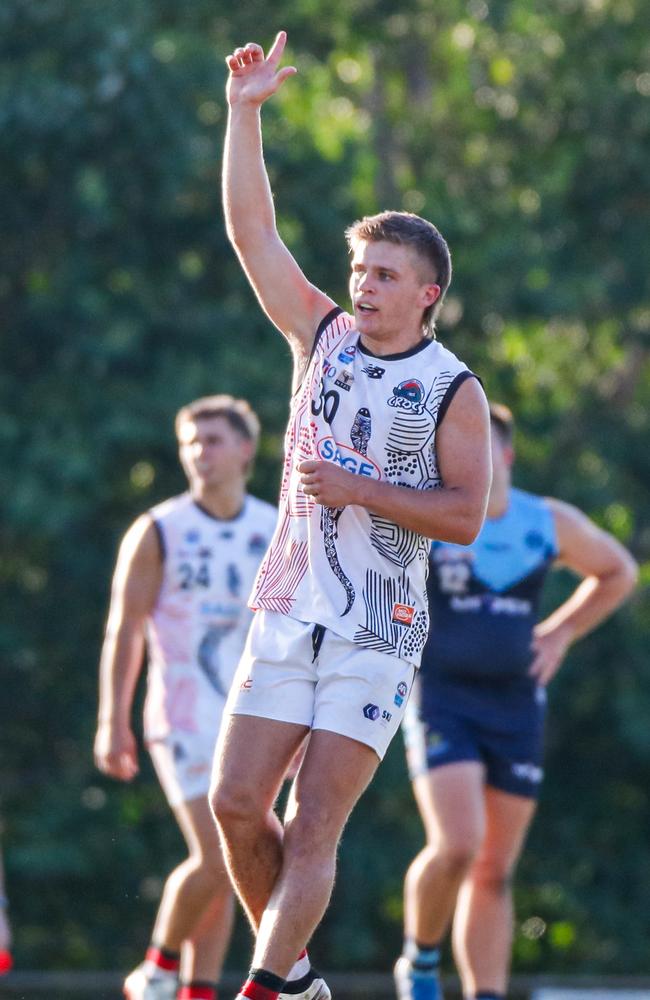 Jack Sexton playing for Southern Districts in the 2024-25 NTFL season. Picture: Celina Whan / AFLNT Media