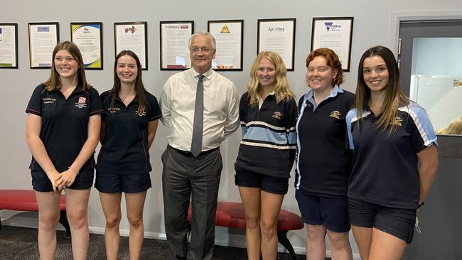 Federal Member for Nicholls Damien Drum with Cobram Secondary College students.