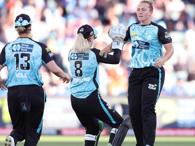 The Heat took on the Strikers at the Adelaide Oval in last season’s WBBL final. (Photo by Sarah Reed/Getty Images)