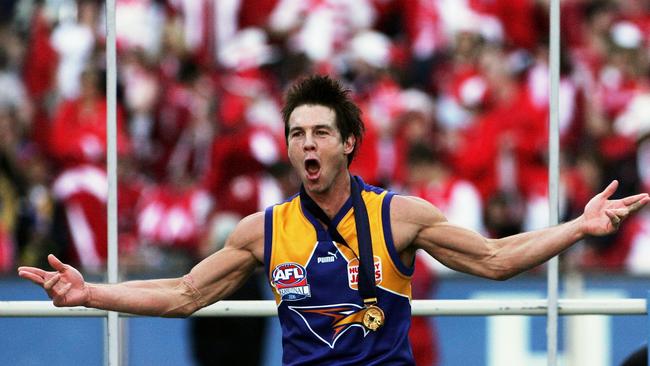 Ben Cousins celebrates after winning the 2006 Grand Final. Picture: Robert Cianflone