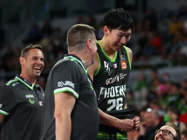 Phoenix coach Simon Mitchell enjoys a laugh with Simon Mitchell. Picture: Getty Images
