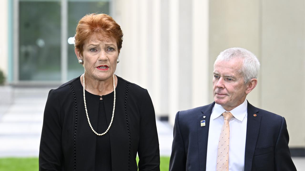 One Nation Leader Pauline Hanson, with Senator Malcolm Roberts, expects her party to have a significant impact tonight. NewsWire / Martin Ollman