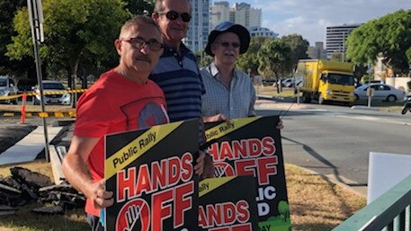 Former Gold Coast councillor Eddy Sarroff rallying against a proposed second casino