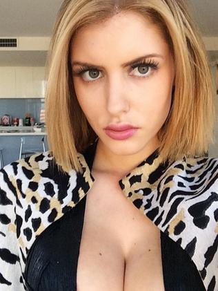 Wtf Is Her Name Gabi Grecko Sparks New Topless War Against Her Man
