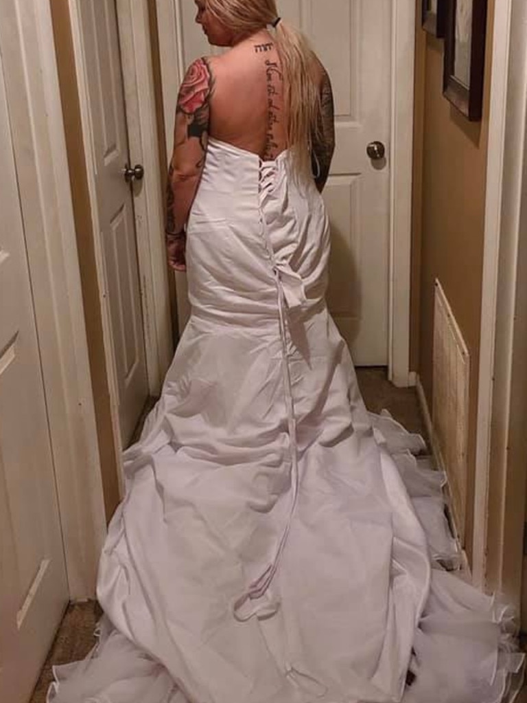 Bride Complains About Wedding Dress After Putting It On Inside Out Photos The Courier Mail