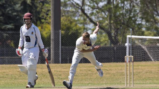 Bradford in action for Northern Brothers Diggers. Picture: Kevin Farmer