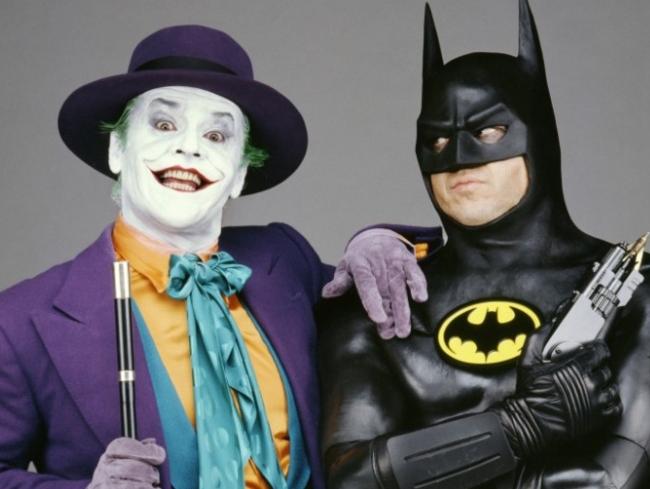 Michael Keaton says he would return as Batman but only if Tim Burton was  director  — Australia's leading news site