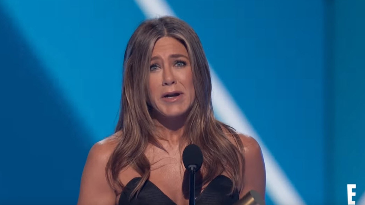 Jennifer Aniston’s People’s Choice Awards speech was perfect Video