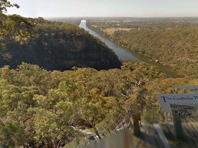 Two people fall from cliff. Picture Google Maps.JPG