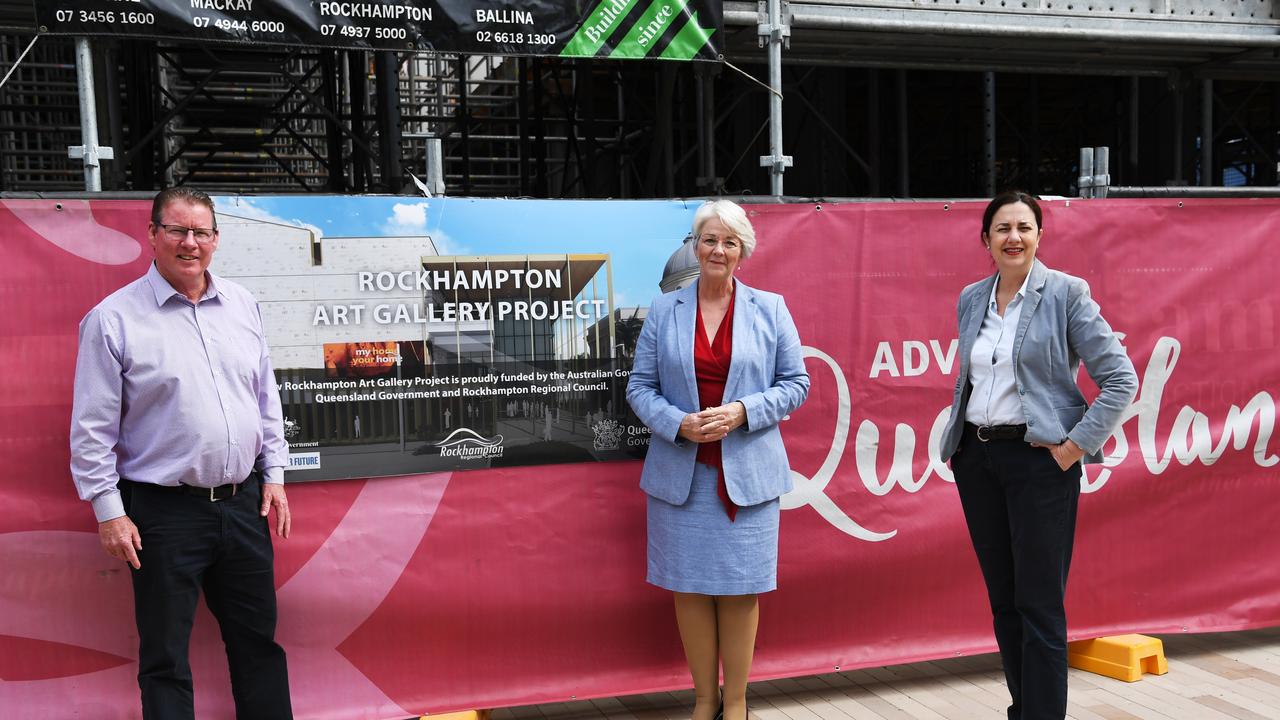 Premier of Queensland Annastacia Palaszczuk, Rockhampton Mayor Margaret Strelow and member for Rockhampton Barry O'Rourke at the beginning of the construction.