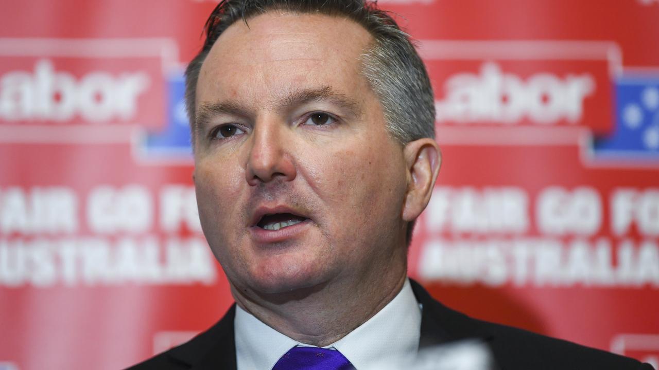 Shadow Treasurer Chris Bowen said concerns over interest-only loans were raised earlier this year by the regulatory body now removing the cap. Picture: Lukas Coch/AAP