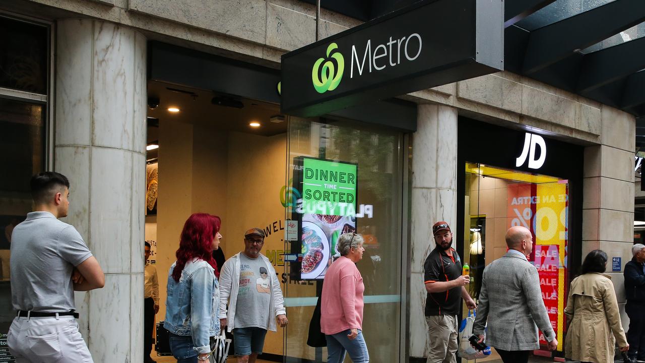 Woolworths Metro stores saw an increase of 28 per cent in sales from this time last year. Picture: NCA NewsWire / Gaye Gerard