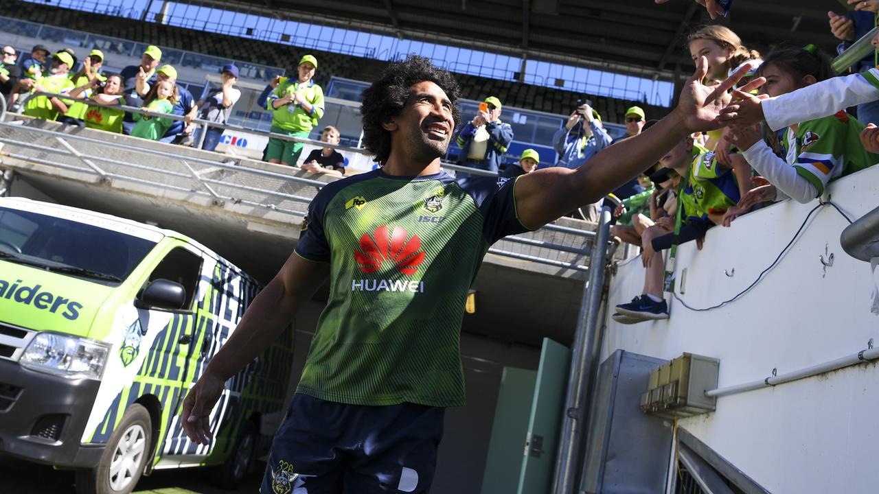 Sia Soliola always had time for the fans. Picture: AAP Image/Lukas Coch