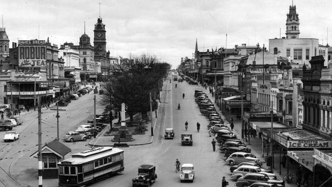 Ballarat’s main street Sturt Street in 1949. Picture: File.