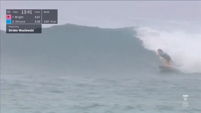 Gilmore beats Wright in Maui surf final