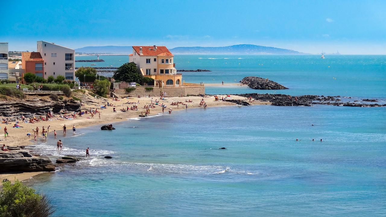 Worlds largest nudist resort plagued by coronavirus outbreak news.au — Australias leading news site Interracial 1280x720 hq nude pic Worlds largest nudist resort plagued by coronavirus outbreak news.au — Australias leading news site photo