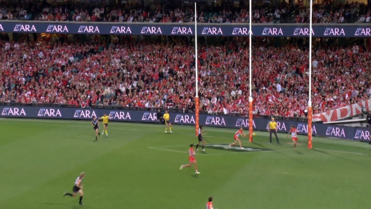 The SCG was packed. Photo: Fox Sports