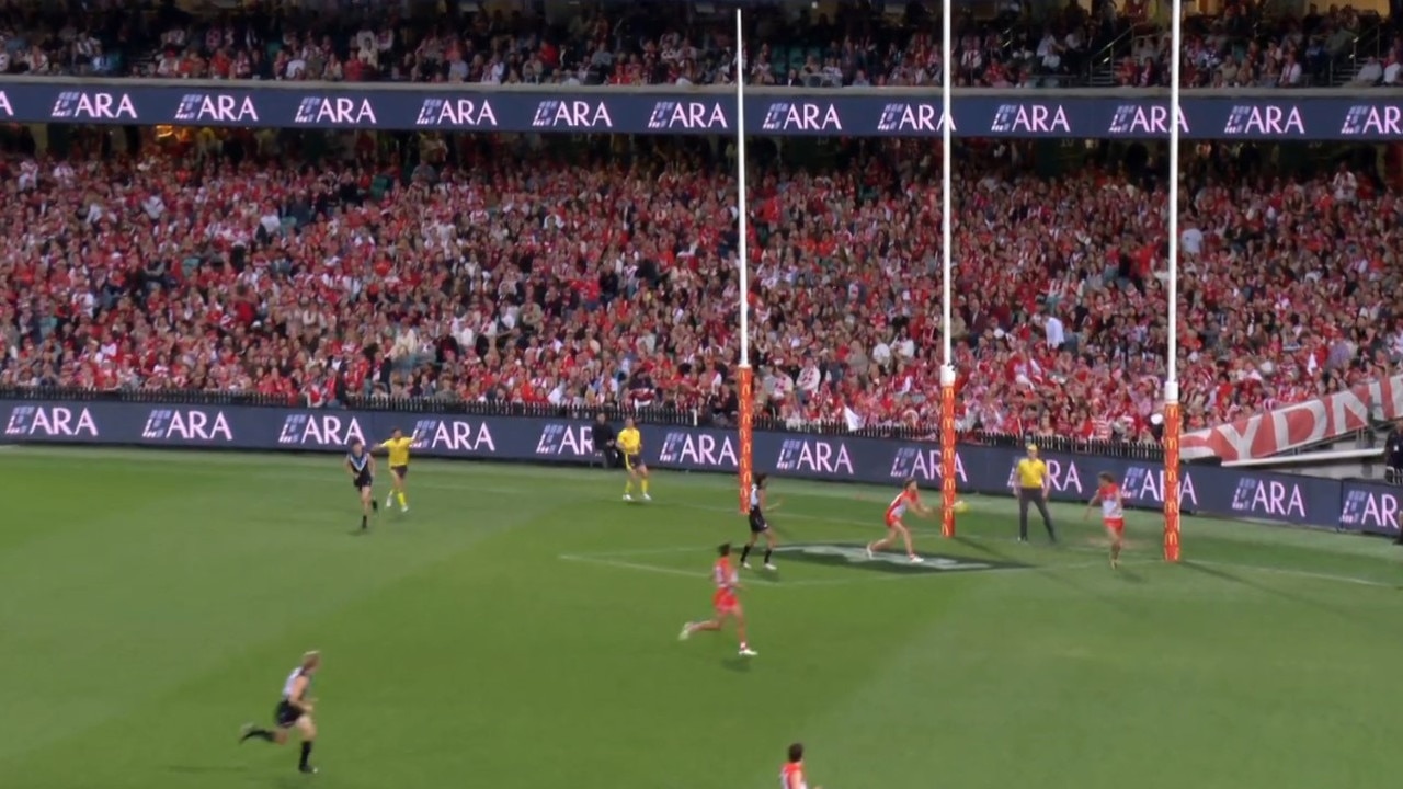 The SCG was packed. Photo: Fox Sports