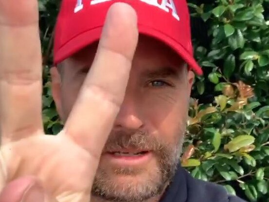 Controversial celebrity chef Pete Evans has donned a 'Make America Great Again' hat in his latest video update to his followers on social media. Picture : Facebook