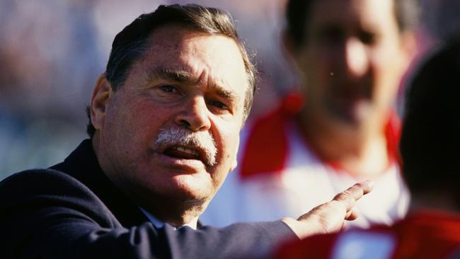 Mitchell paid tribute to his hero, the late Ron Barassi.