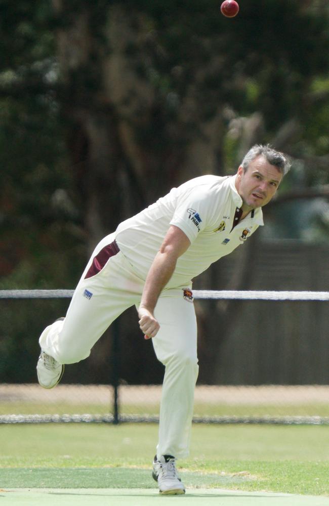 Jake D’Atri sends one down for Carrum. Picture: Valeriu Campan