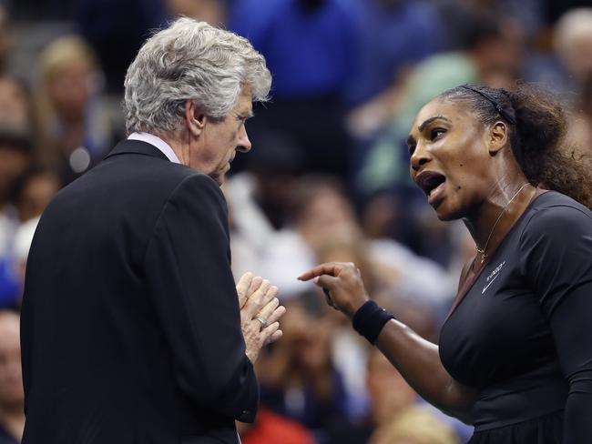 Serena Williams talks with referee Brian Earley during the women's final of the U.S. Open