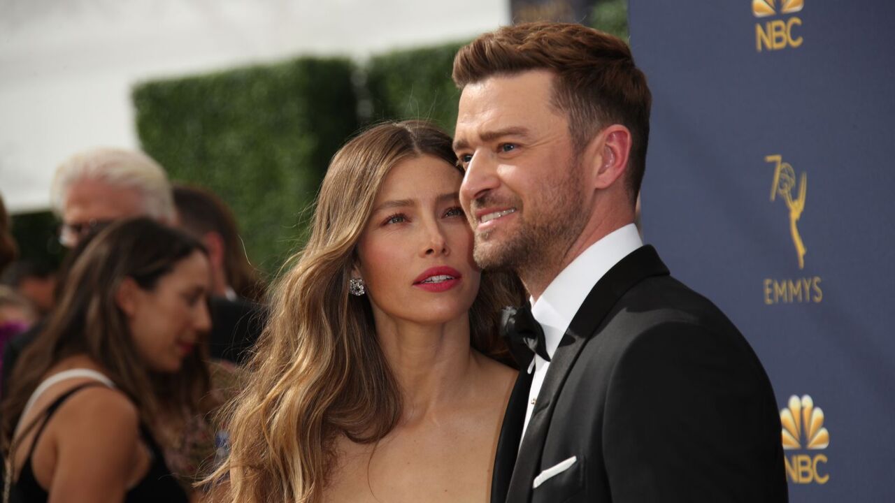 Justin Timberlake apologizes to fans after awkward dance video