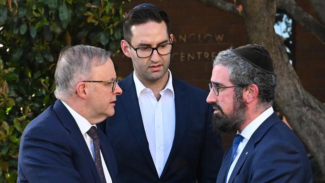 Labor MP Josh Burns, centre, says it would be a mistake for Israel to agree to a humanitarian ceasefire ahead of all hostages being released by Hamas. Picture: AAP