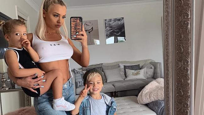 Instagram fitness model and mum Tammy Hembrow with her kids. Picture: Instagram