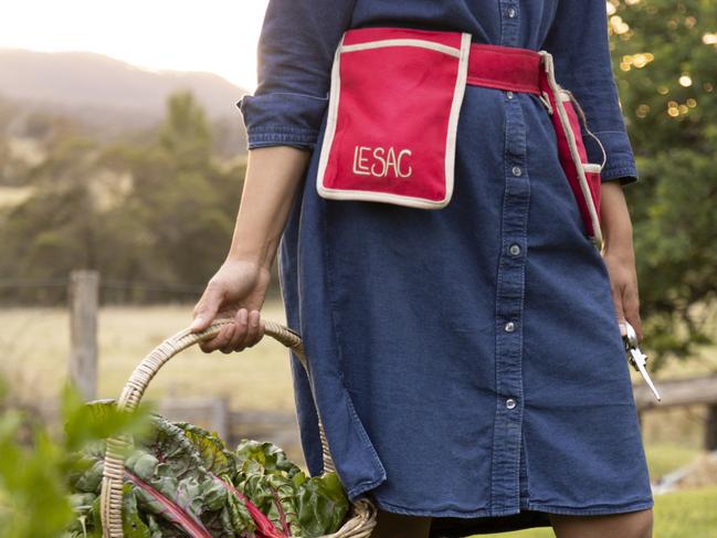 The Le Sac gardening belt.