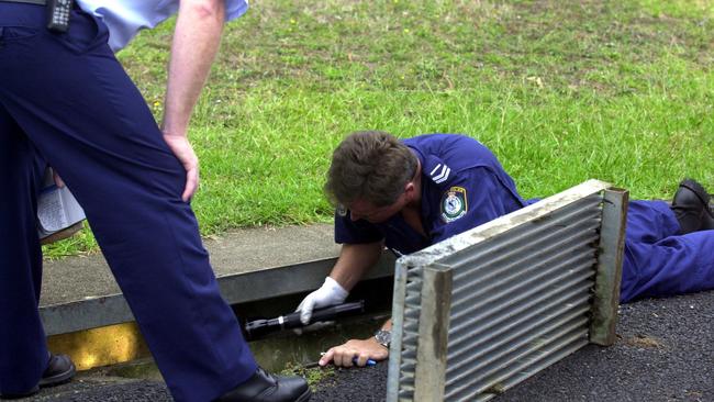 Police searching for evidence near Courtney Morley-Clarke home at Point Clare on the NSW Central Coast.