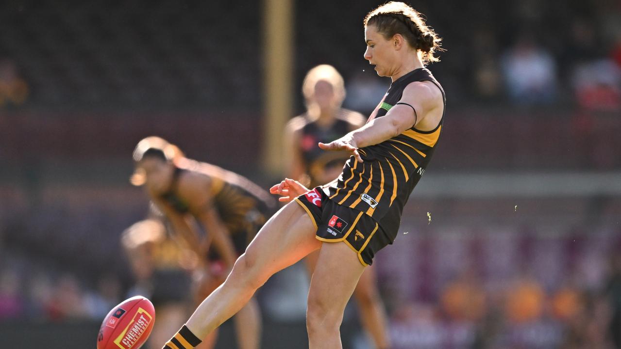 Hawthorn forward Aileen Gilroy says more AFLW games should be played in stadiums. Picture: James Gourley / Getty Images