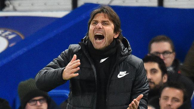 Chelsea's Italian head coach Antonio Conte