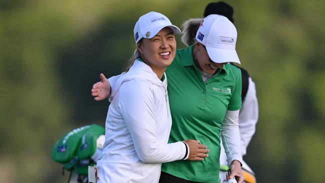 Minjee Lee and Sarah Kemp all smiles. Picture: Orlando Ramirez/Getty Images