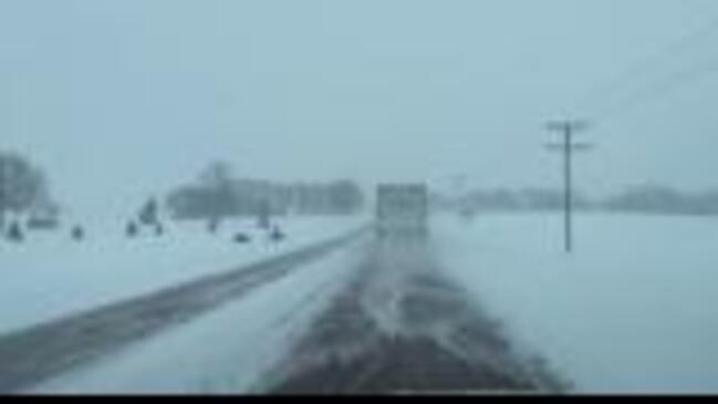 Snow covers roadways in southwest metro during Wednesday’s storm: RAW ...