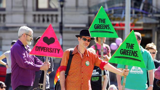 News BSM 14.8.10 Greens Rally in queens Park.Pic Annette Dew