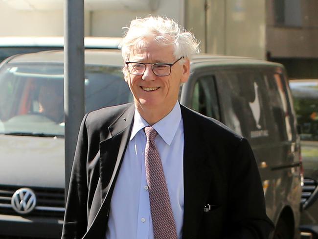 21/11/2019: Bruce McWilliam, Network Seven's commercial director arrives for the Harold Mitchell v ASIC case at the Federal Court, in Melbourne. Stuart McEvoy/The Australian.