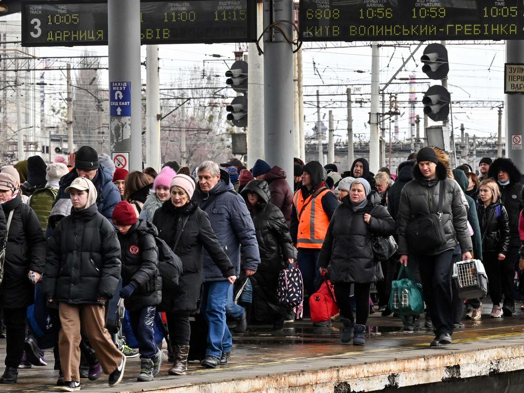 Long lines as people try to escape Ukraine at Kyiv train station. Picture: AFP