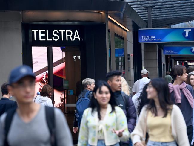 Australians are urged to take advantage of the assistance both telcos are providing to those experiencing financial hardship. Picture: NCA NewsWire/Jeremy Piper