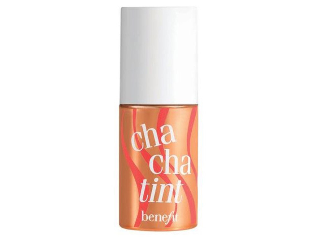 Benefit Cosmetics Chachatint offers a natural-looking cheek tint that won’t enhance the redness of irritated skin.